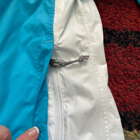 North Face blue/white windbreaker size small/p - Picture 7 of 13